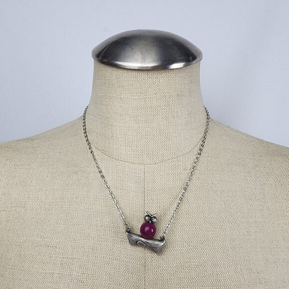 Vintage Owl Sitting On a Log Pendant Chain Necklace - Picture 1 of 7